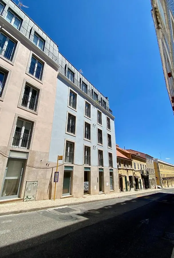 Myplaceforyou: Central Lisbon Apartment with City and Tagus Views 0*,